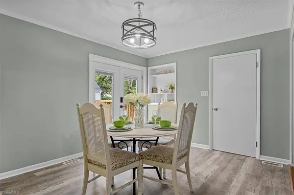 511 E Butler AVE, Liberty, NC 27298