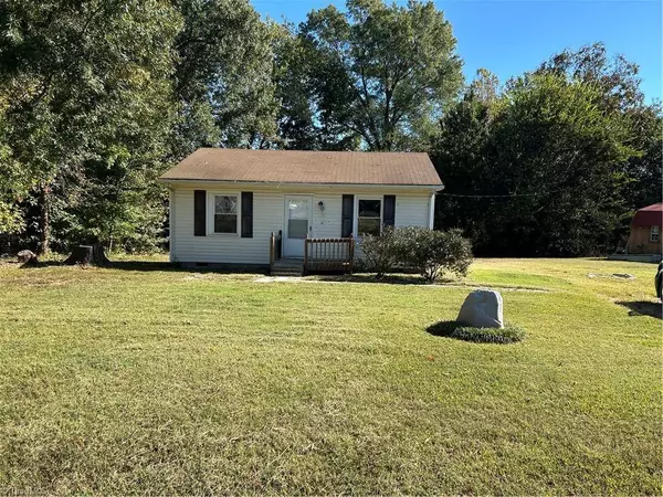 107 Pinewood Acres DR, Greensboro, NC 27405