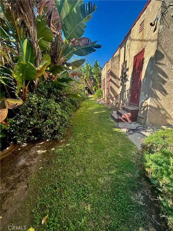 3420 W 78th, Hyde Park, CA 90043