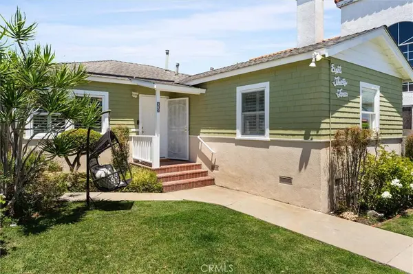 834 W 24th