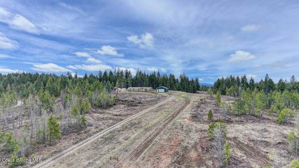 152 TRAILS END ROAD, Athol, ID 83801