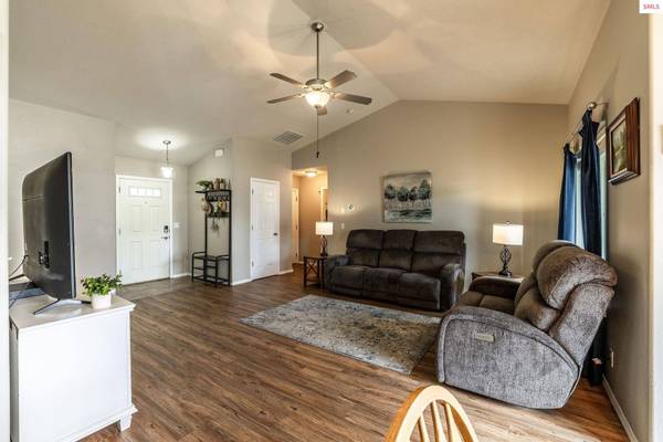 1440 N Moonstone Street, Post Falls, ID 83854