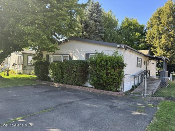 2233 W JESTER WAY, Post Falls, ID 83854