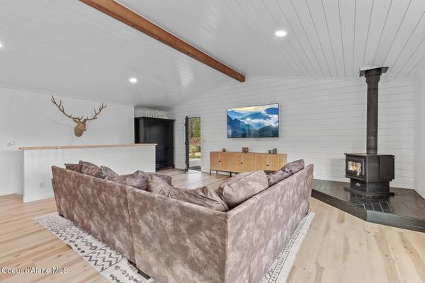 16155 N BUCKHORN RD, Hayden, ID 83835