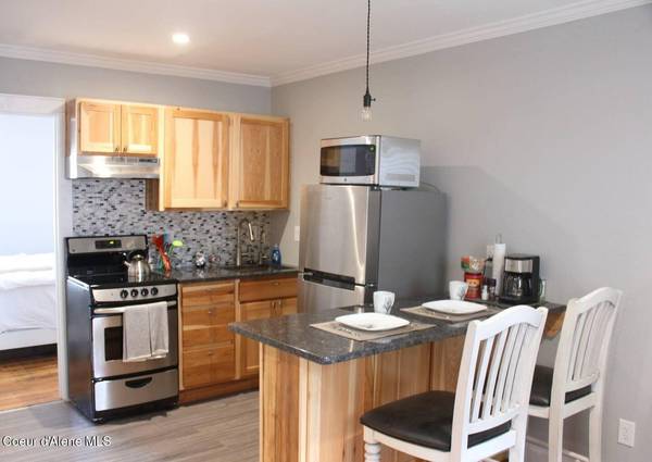 306 2ND ST #3, Mullan, ID 83846