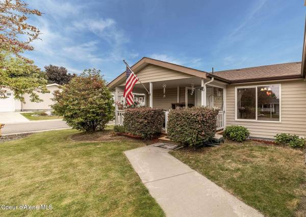 8938 N MAC ARTHUR WAY, Hayden, ID 83835