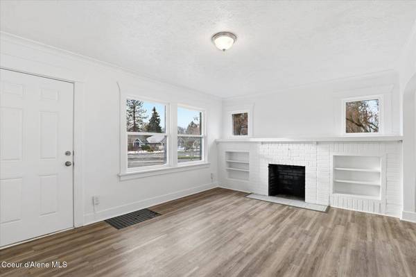 3308 W NORTHWEST BLVD, Spokane, WA 99205