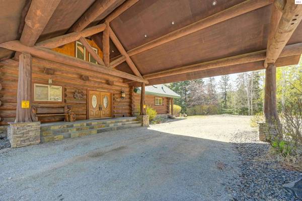 122 MAKRIDGE LANE, Kingston, ID 83839