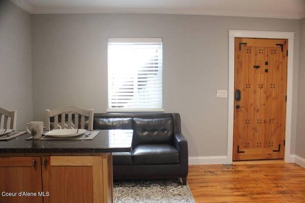 306 2ND ST #3, Mullan, ID 83846