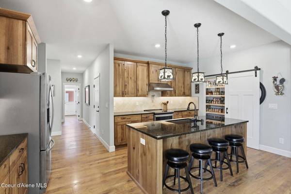 8802 W BENTON WAY, Coeur d'Alene, ID 83814
