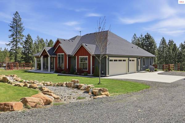 8802 W BENTON WAY, Coeur d'Alene, ID 83814