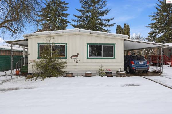 8901 E Flying Eagle Rd, Harrison, ID 83833