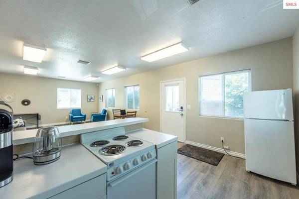 498 W Garwood Rd #218, Rathdrum, ID 83858