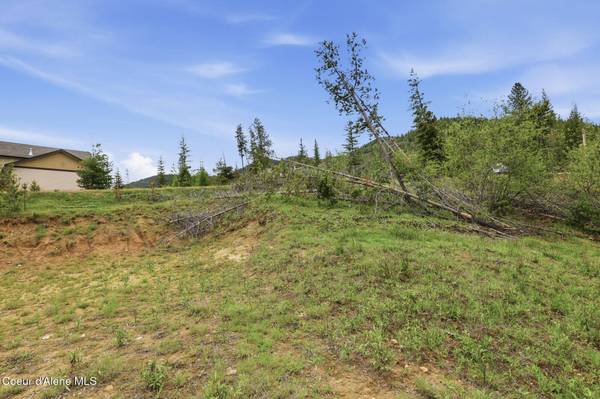 120 BLAZING SADDLE CT, Pinehurst, ID 83850