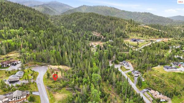 120 BLAZING SADDLE CT, Pinehurst, ID 83850