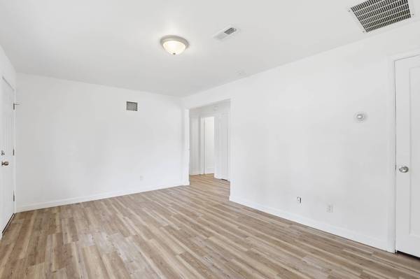 5123 W HOFFMAN Pl, Spokane, WA 99205