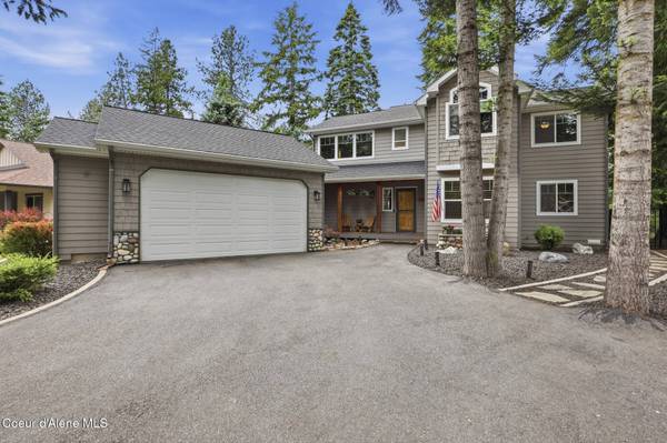 11331 N TRAFALGAR ST, Hayden, ID 83835