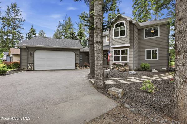 11331 N TRAFALGAR ST, Hayden, ID 83835