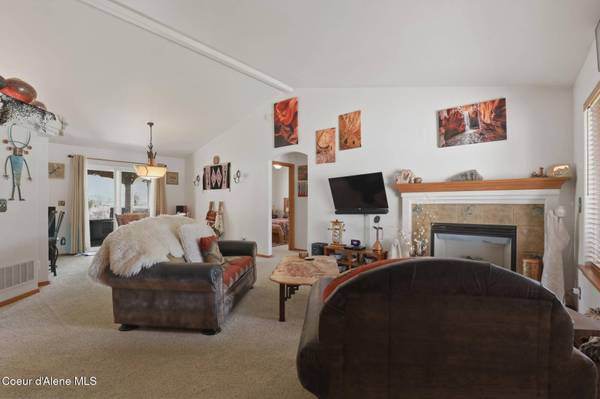 1460 N WILLAMETTE DR, Post Falls, ID 83854