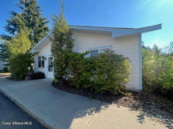 508 W GARWOOD RD ## 408, Rathdrum, ID 83858