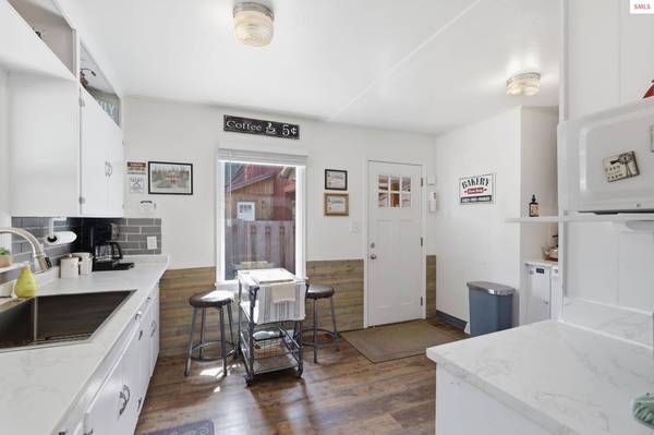 515 BUNKER AVE #1, Kellogg, ID 83837