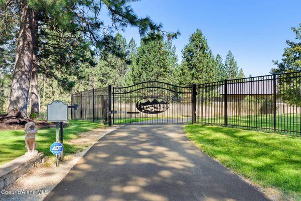 7265 W OTTER BAY RD, Coeur d'Alene, ID 83814