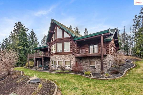 122 Makridge Ln, Kingston, ID 83839