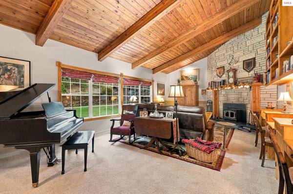 741 S Fairmont Loop, Coeur d'Alene, ID 83814