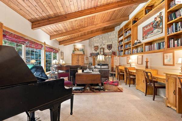 741 S Fairmont Loop, Coeur d'Alene, ID 83814