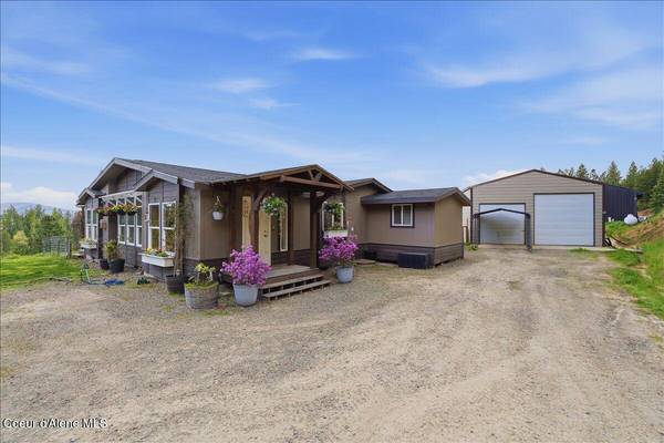 232 CHEYENNE DR, St. Maries, ID 83861