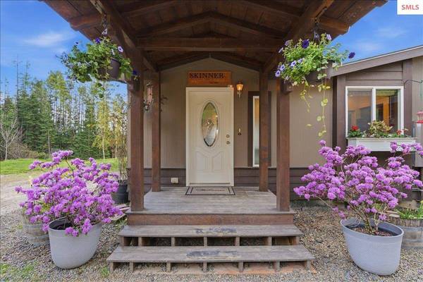 232 Cheyenne Dr, St Maries, ID 83861