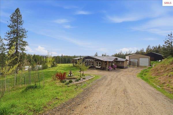 232 Cheyenne Dr, St Maries, ID 83861