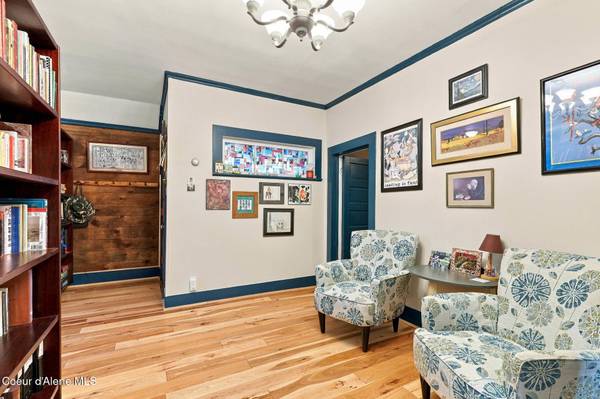 511 HUNTER ST, Mullan, ID 83846