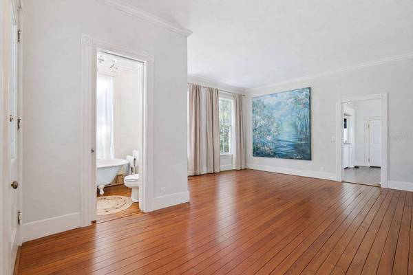 316 N LAKEVIEW DR, Lake Helen, FL 32744