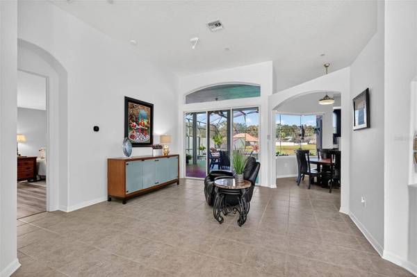 23326 OAK PRAIRIE CIR, Sorrento, FL 32776