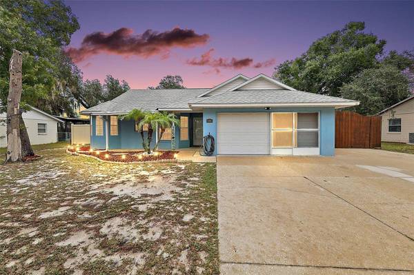 606 CRICKET HOLLOW LN, Eustis, FL 32726