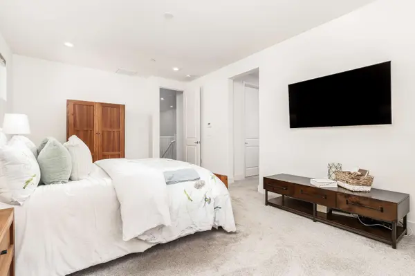 1554 Flagship Dr, Vallejo, CA 94592-1194