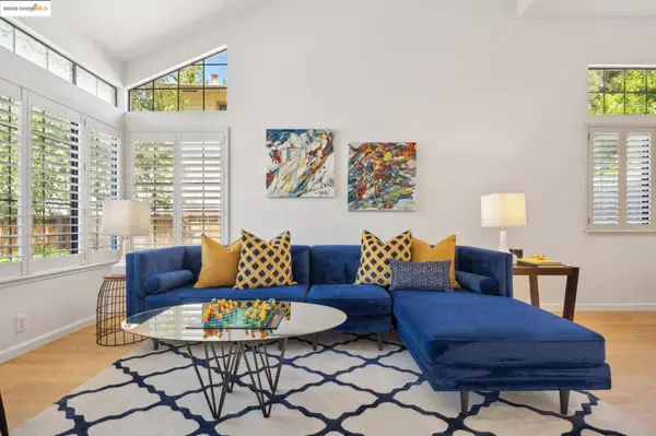 507 Elderwood Dr, Martinez, CA 94553