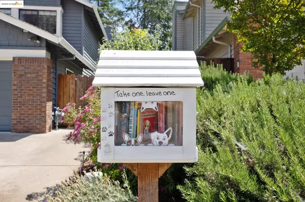 507 Elderwood Dr, Martinez, CA 94553