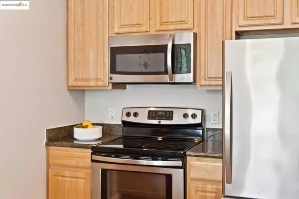 1121 40th ST #5204, Emeryville, CA 94608