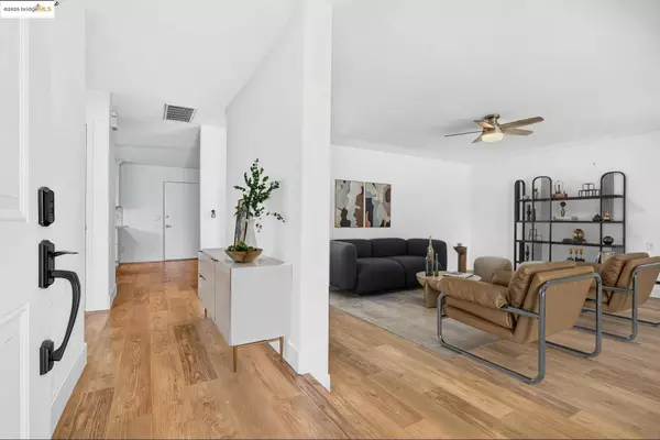 2215 Cunningham Dr, Fairfield, CA 94533