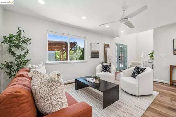 1051 Kaski Ln, Concord, CA 94518