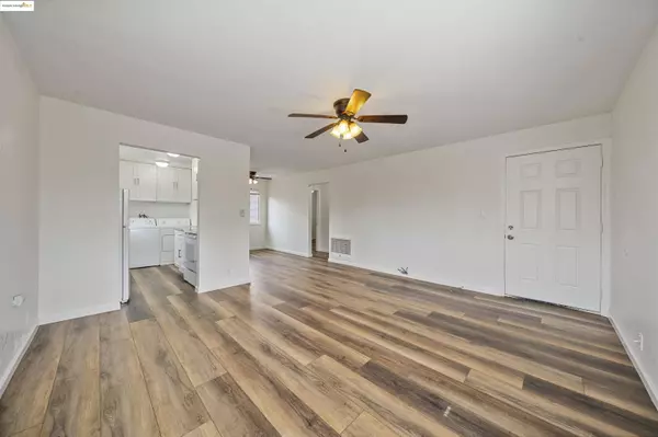 100 Carolina St, Vallejo, CA 94590