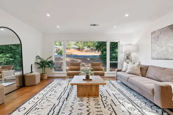 180 Andrea Dr, Walnut Creek, CA 94596