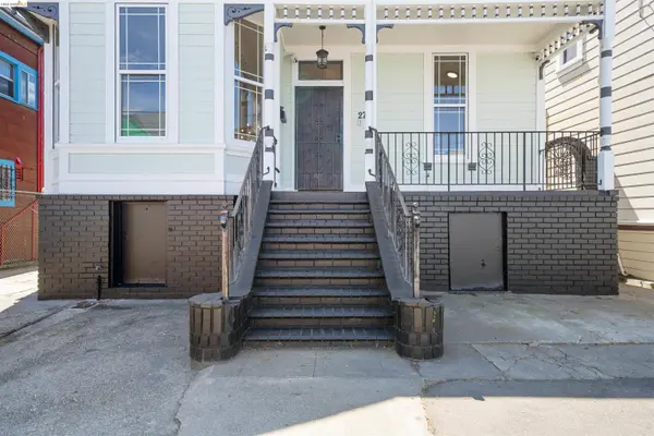 2735 E 11Th St, Oakland, CA 94601