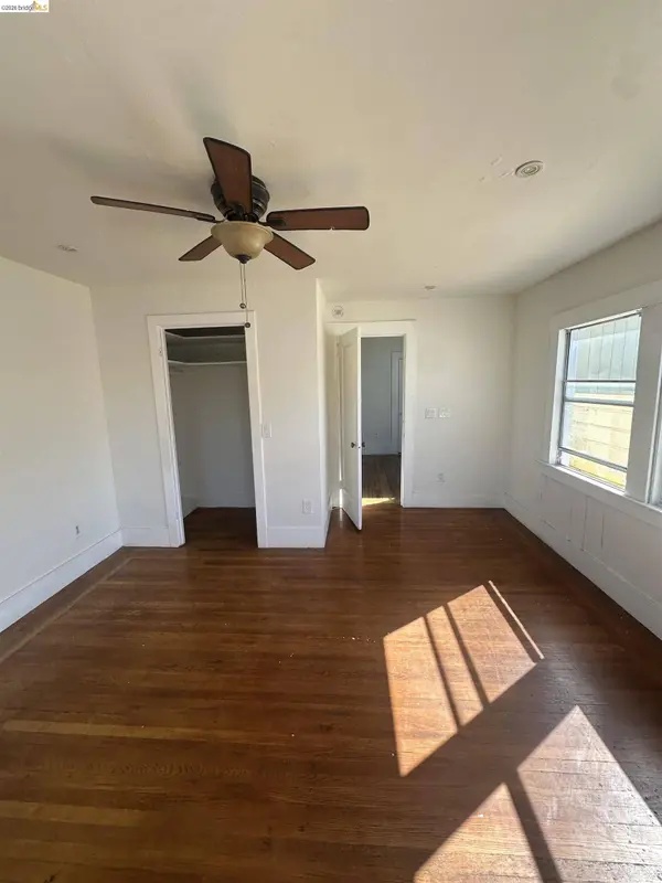 2423 Market St, Oakland, CA 94607
