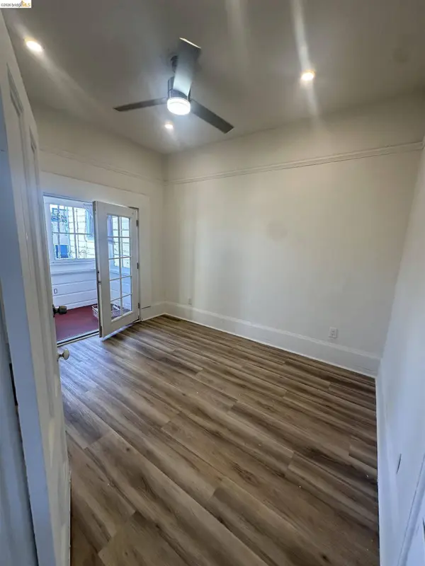 2423 Market St, Oakland, CA 94607