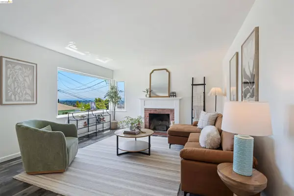 2165 Strang Ave, Castro Valley, CA 94578
