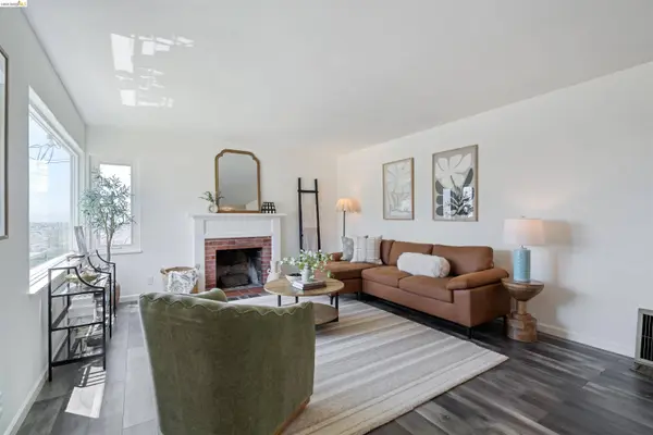 2165 Strang Ave, Castro Valley, CA 94578