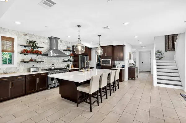 1461 Montclair St, Vallejo, CA 94592